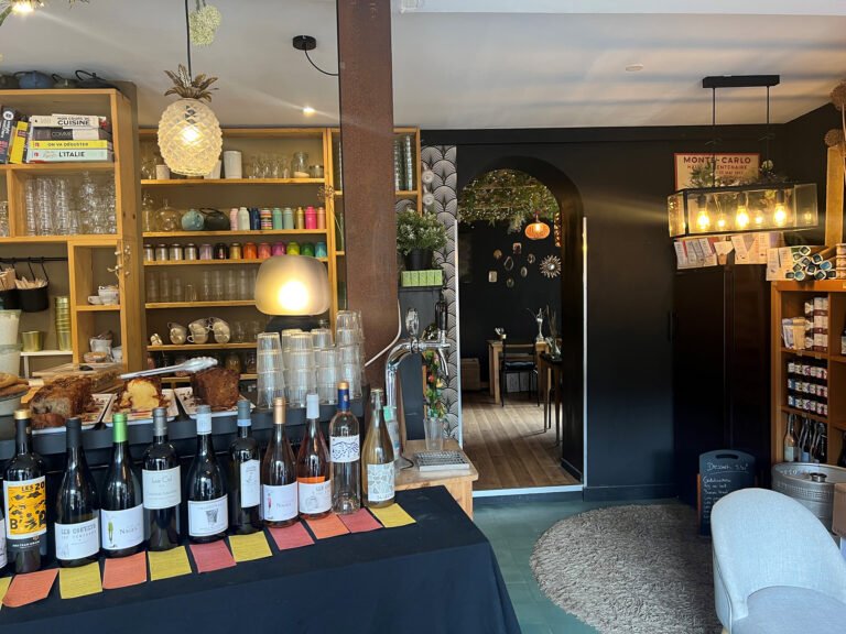 COMME A LA MAISON 768x576